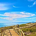 Sea View Holiday Home In Marbella Resort